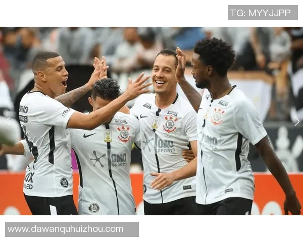 桑托斯与圣保罗激战在即球迷期待精彩对决与历史交锋